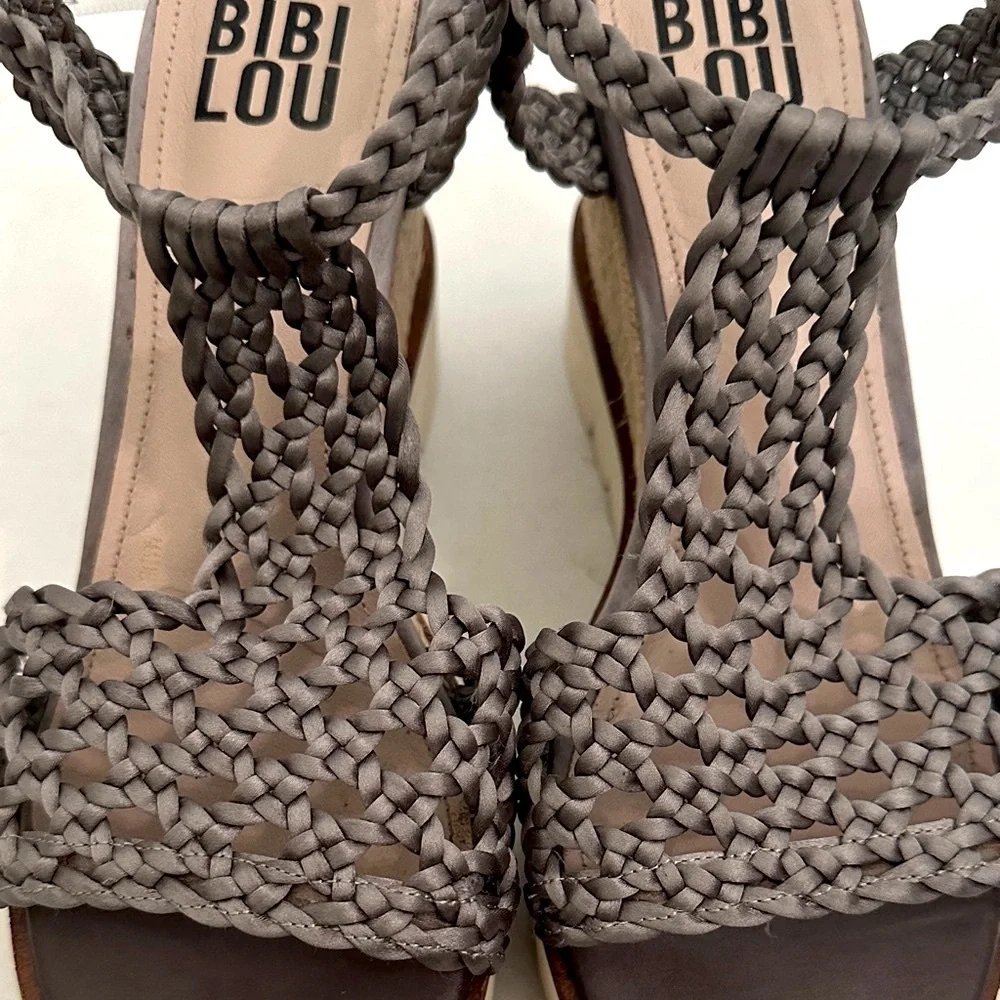 BIBI LOU X Anthropologie ARIEL WEDGE PLATFORM SANDAL IN COLOR NEUTRAL SIZE 39/8